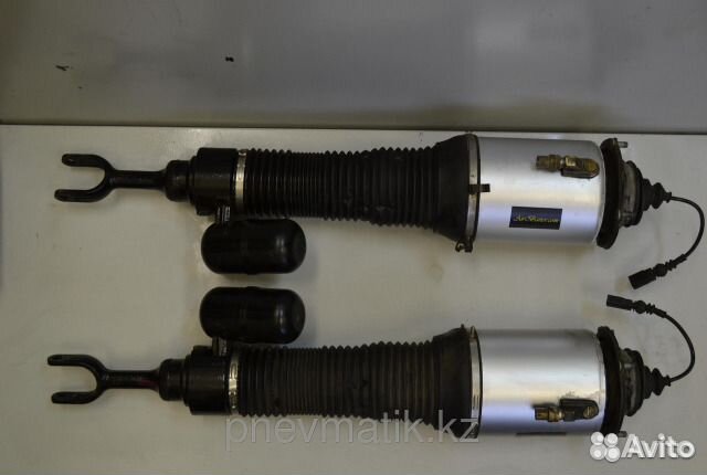 Volkswagen Phaeton 02- Амортизатор передний правый