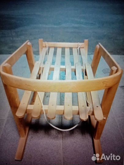 Детские санки из дерева