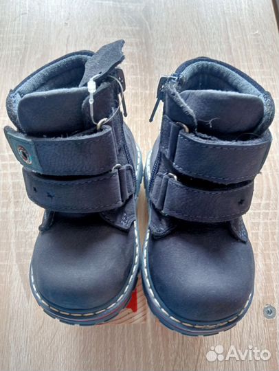 Ботинки демисезонные Новые 20 р-р