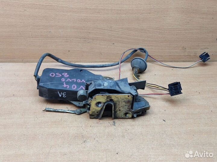 Замок двери задний левый, Volvo 850