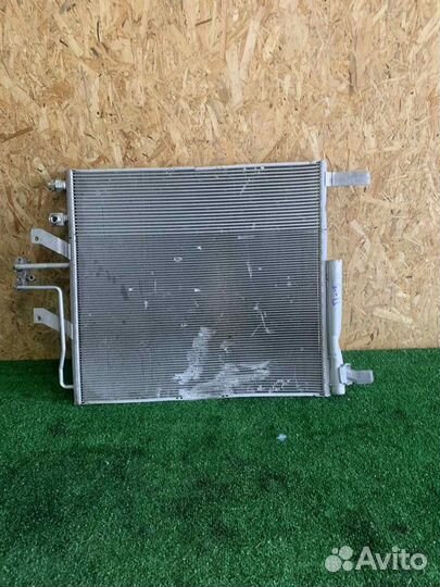 Dodge RAM 2019- радиатор кондиционера с дефектом