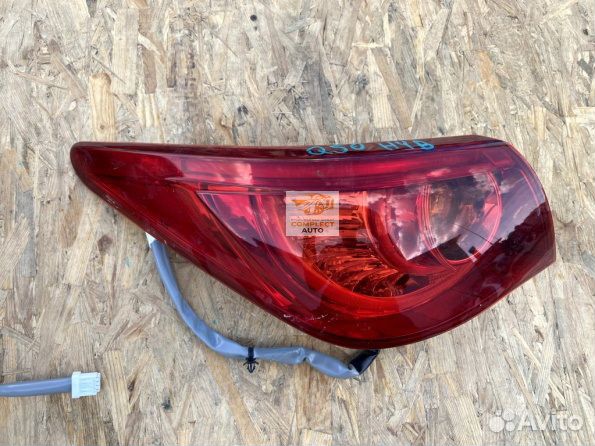 Фонарь задний левый Infiniti Q50 (2013-2017)