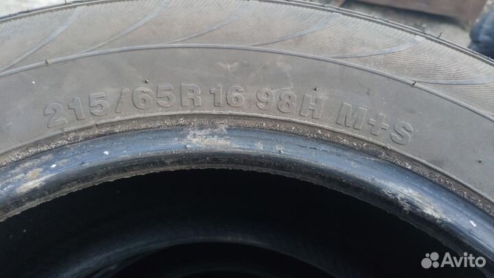 Kumho 722 215/65 R16