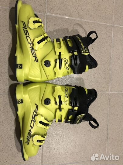 Горнолыжные ботинки fisher