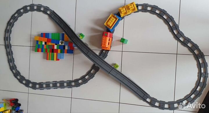 Lego duplo железная дорога