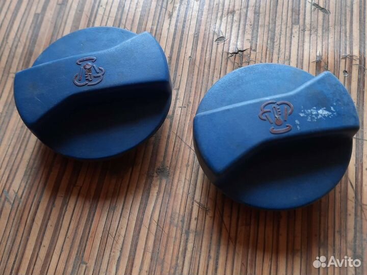 Крышка расширительного бачка VAG