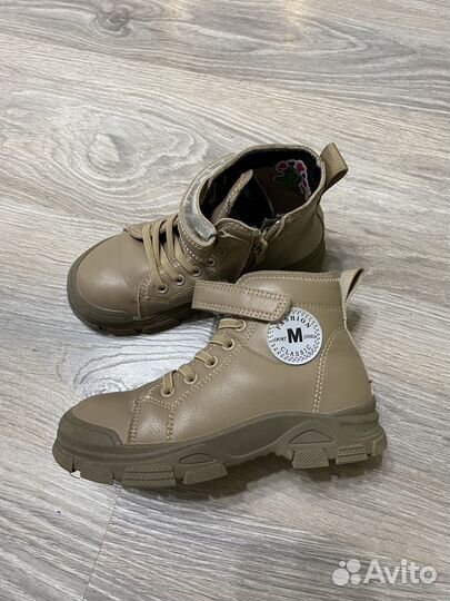 Ботинки демисезонные для девочки 30 размер