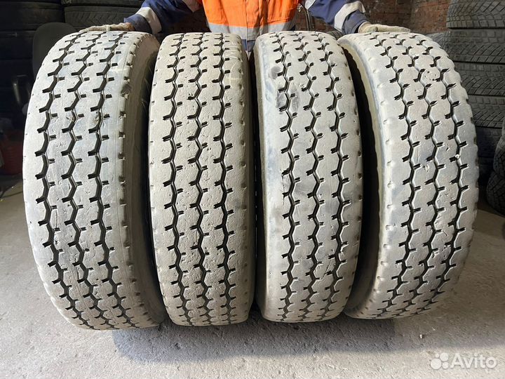 Грузовая шина бу 315 80 R22.5 Tyrex