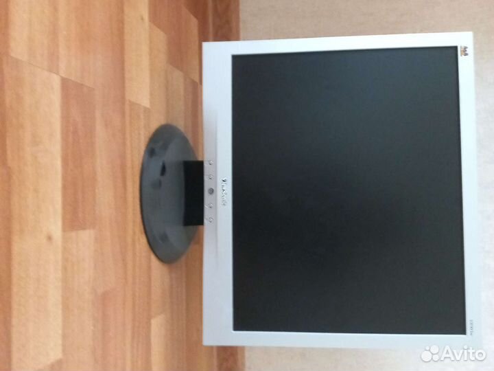 Монитор viewsonic