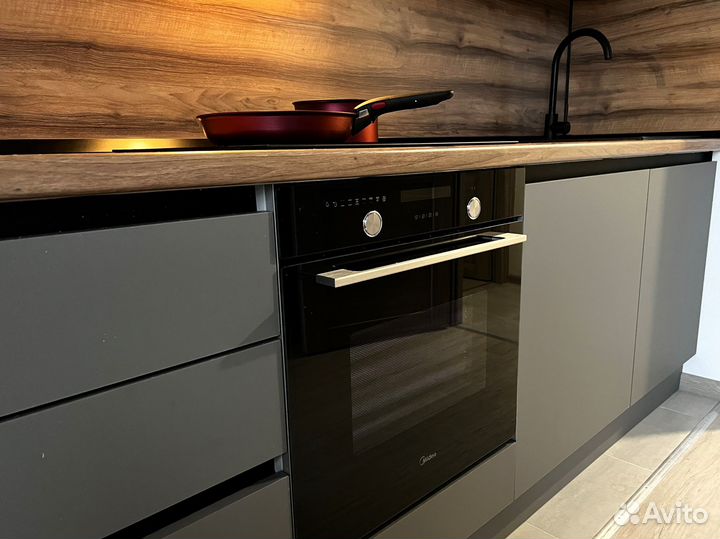 Кухня прямая на заказ от производителя M31D14