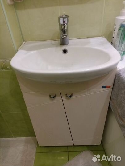Продам мебель для ванной