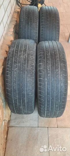 Dunlop Grandtrek ST30 225/65 R17