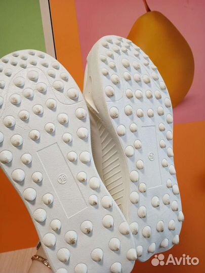 Кроссовки женские 38 размер новые Кошелев