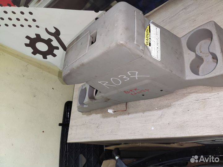 Подлокотник Додж Калибр Dodge Caliber