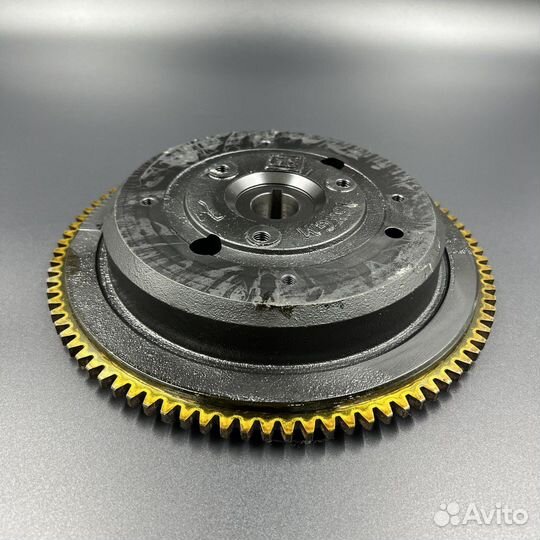 Маховик Yamaha 40X (C венцом для электростартера)