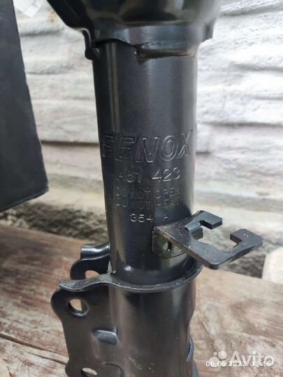 Стойка Киа серато 2006 г