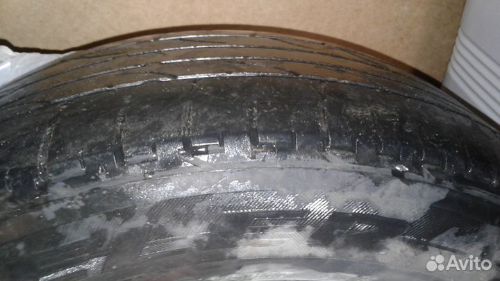 Bridgestone Dueler H/P Sport 215/60 R17