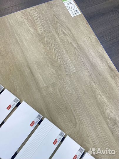 Кварц виниловый пол