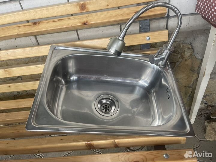 Мойка со смесителем