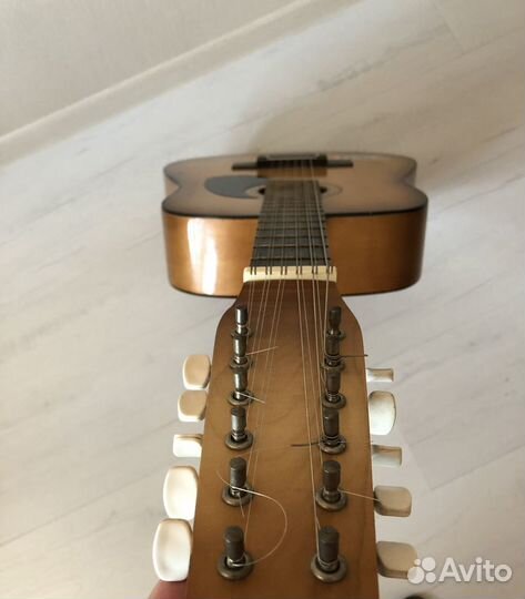 12 ти струнная гитара
