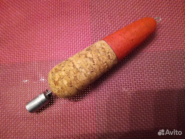 Пробковый поплавок для рыбалки на верховой настрой