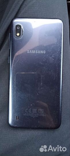 Телефон Samsung А10