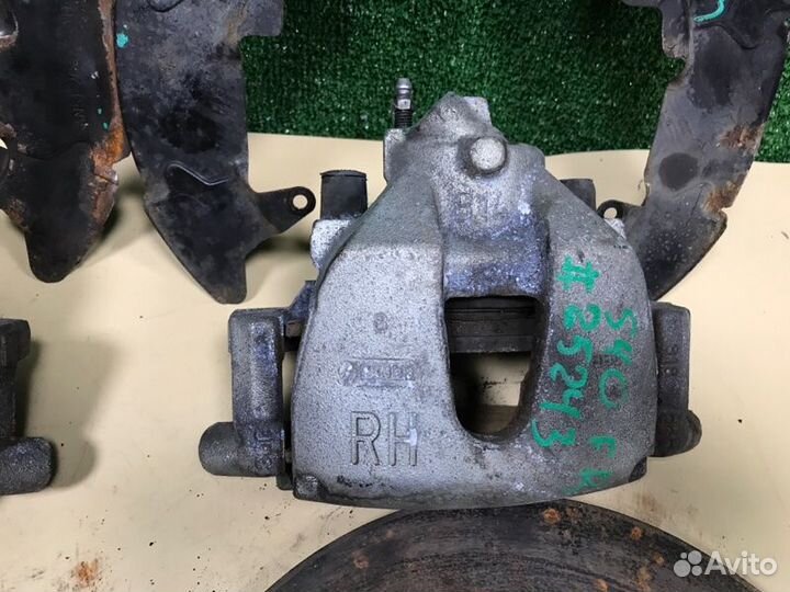 Комплект тормозов передний Volvo S40 MS43 B4204S3