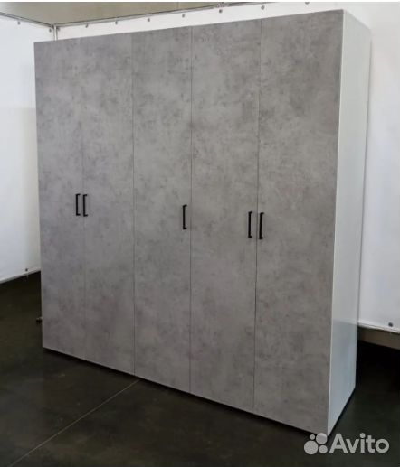 Шкаф распашной белый-бетон полки Б 2.5м