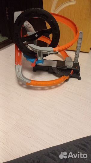Трек hot wheels