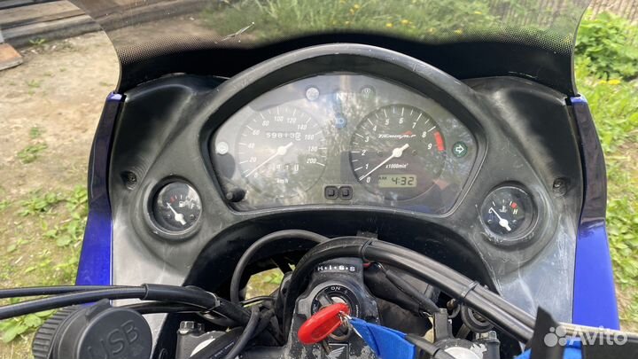 Honda transalp 650