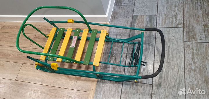 Детские санки на колесах