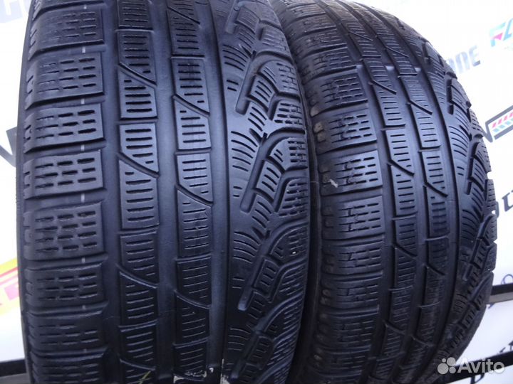 Pirelli Winter Sottozero 210 Serie II 215/55 R16