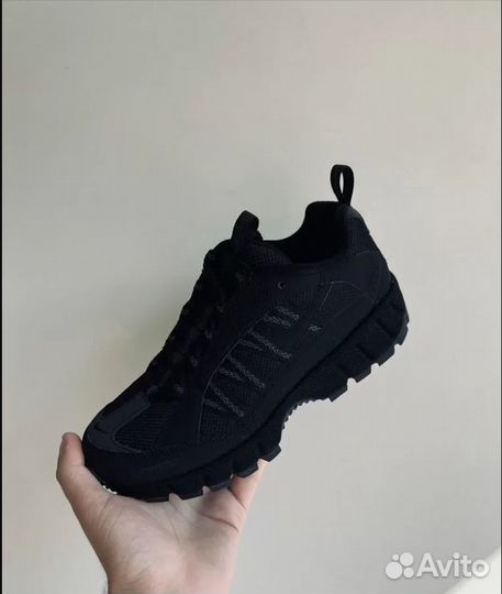 Кроссовки Nike Air Humara 17 Triple Black