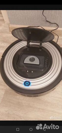 Робот пылесос