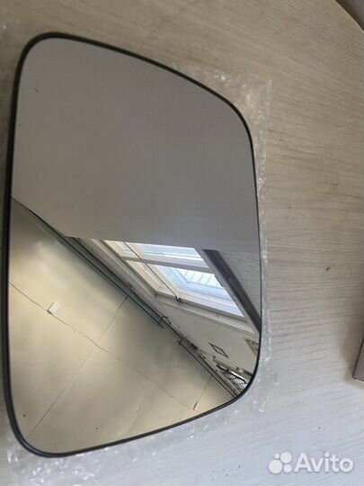 Стекло зеркала правое, сферическое Vw T4