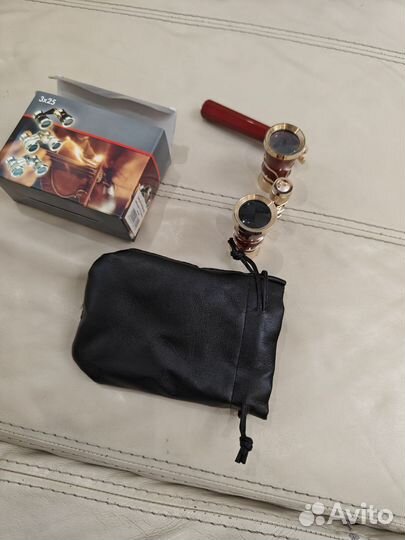 Театральный бинокль(лорнет)