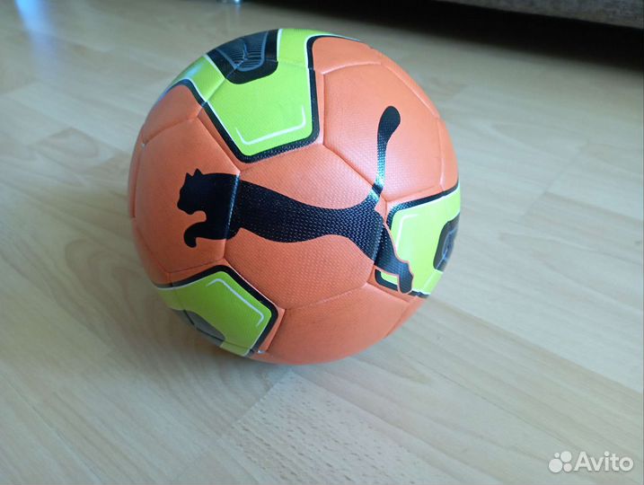 Футбольный мяч профессиональный puma