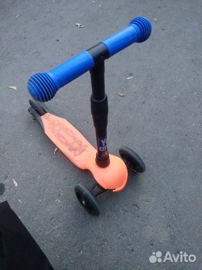 Самокат светящиеся колеса. До 50кг