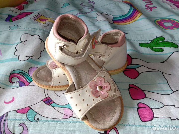 Босоножки туфли тапки