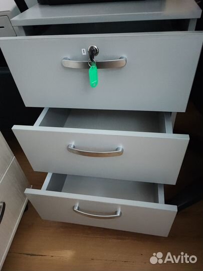 Тумба офисная с ящиками