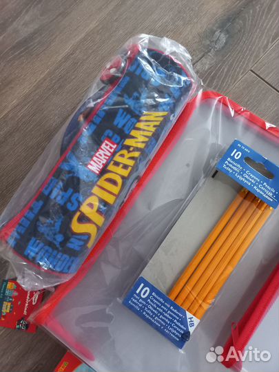 Новые папки А3/А5, пенал, пластилин