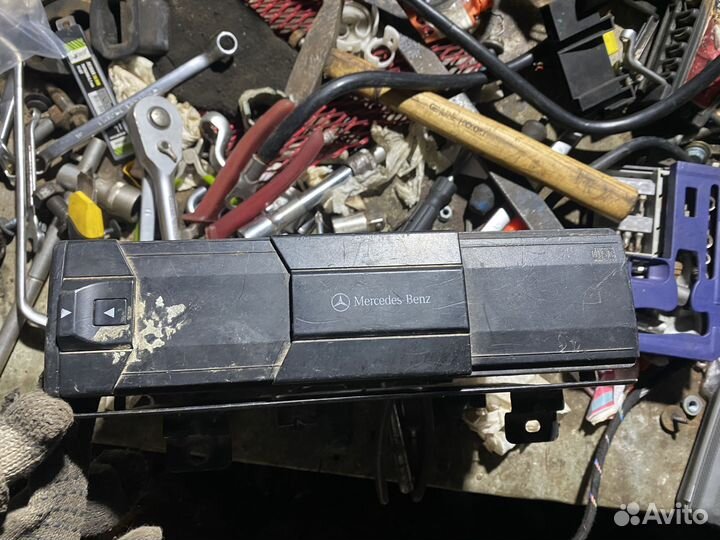 Cd чейнджер mercedes w210