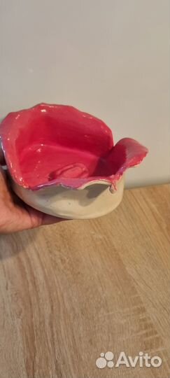 Продам вазу керамика, ручная, диам.13-14 см