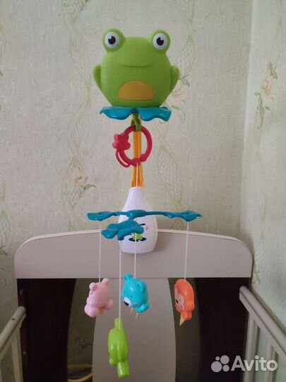 Мобиль huanger на кроватку с проектором