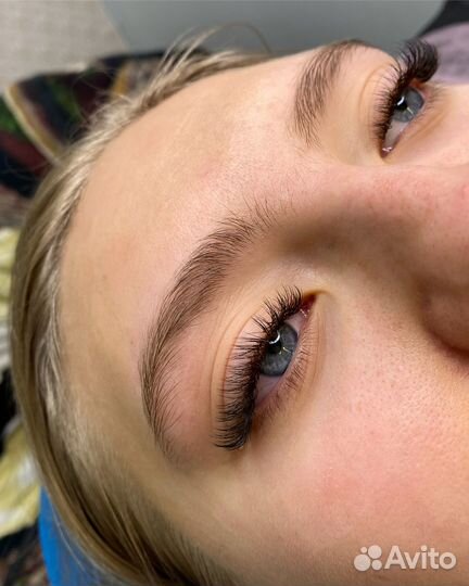 Окрашивание бровей, наращивание ресниц