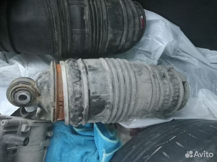 Кампресор две чашки и два пневмо болона
