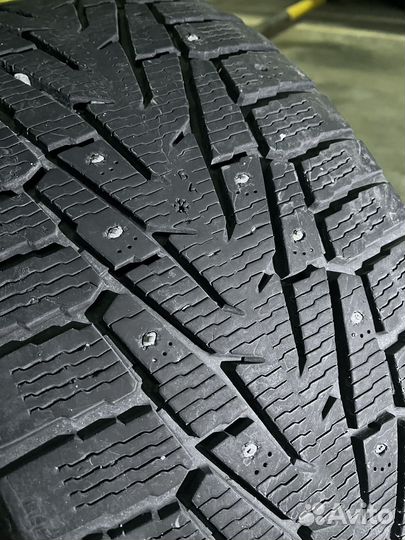 Nokian Tyres Hakkapeliitta 7 SUV 265/50 R20