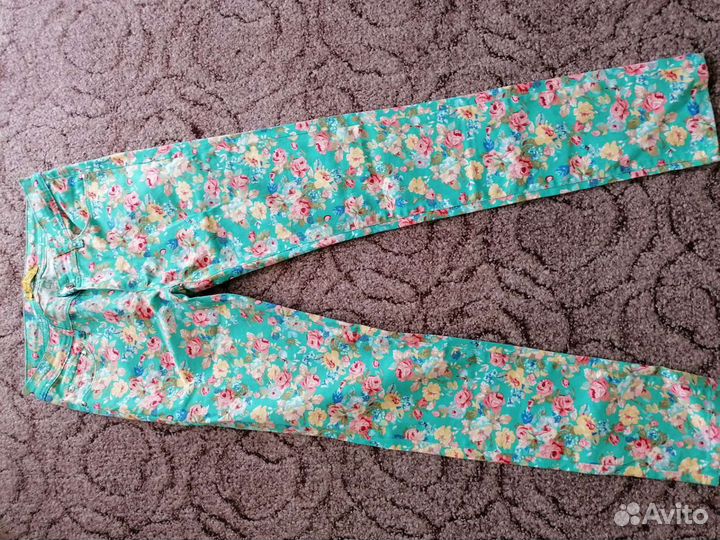 Джинсы для девочки