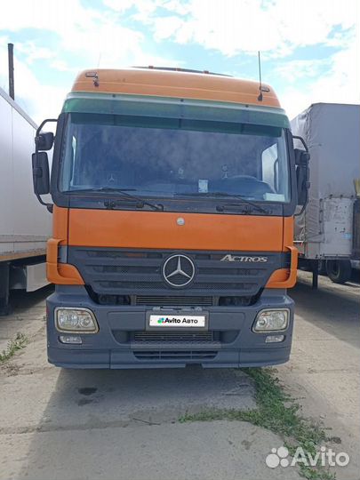 Mercedes-Benz Actros с полуприцепом, 2003