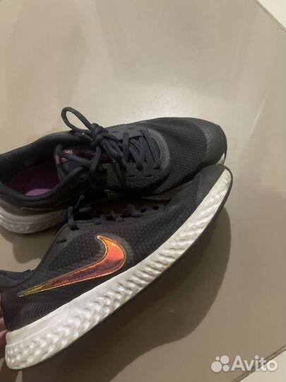 Кроссовки nike